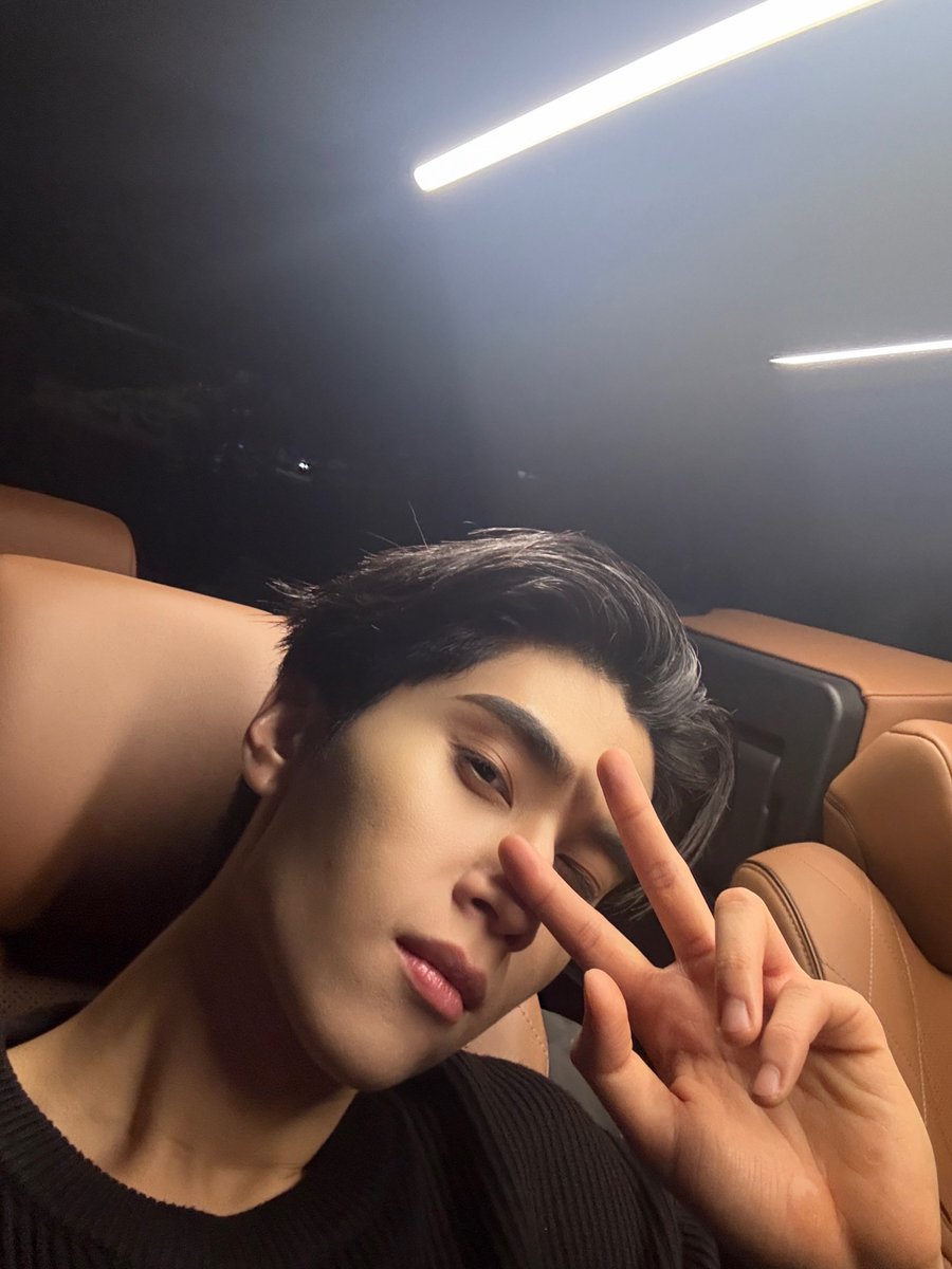 dunknatachai's tweet image. เสร็จแล้วครับกับงาน #MillexJoongDunk ขอบคุณที่มา support นะครับบ แล้วไปดู series #DareYouToDeathEP2 กันต่อได้เลยย