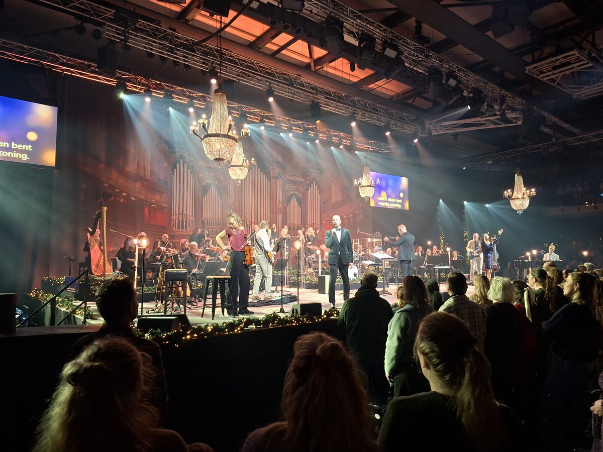 Afgelopen maandag met hele gezin kerst gevierd in Zwolle bij #sela.