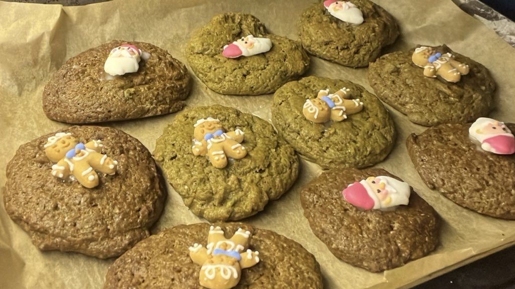 chi ꒰ა ♱ ໒꒱ tweet media