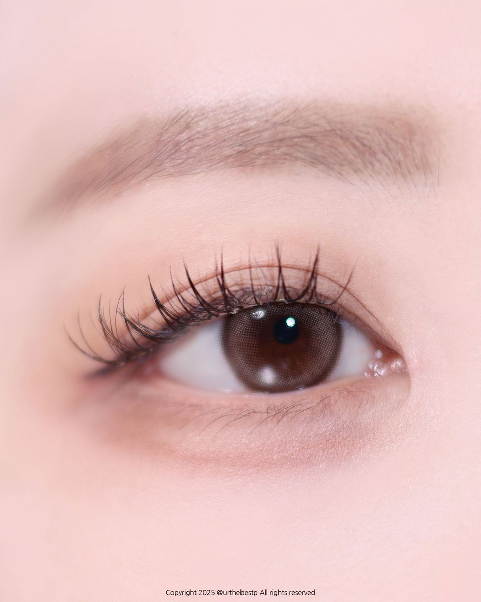 클리오 라떼는 선임 튜토리얼

1 전체영역 베이스
2 눈 앞,뒤 애교살영역 색감,음영
3 언더, 삼각존, 애교살그림자
4 눈두덩이 매트펄
5 애교살영역 쉬머펄
6 아이라인 영역
7 삼각존-애교살뒤쪽 음영으로 풀기