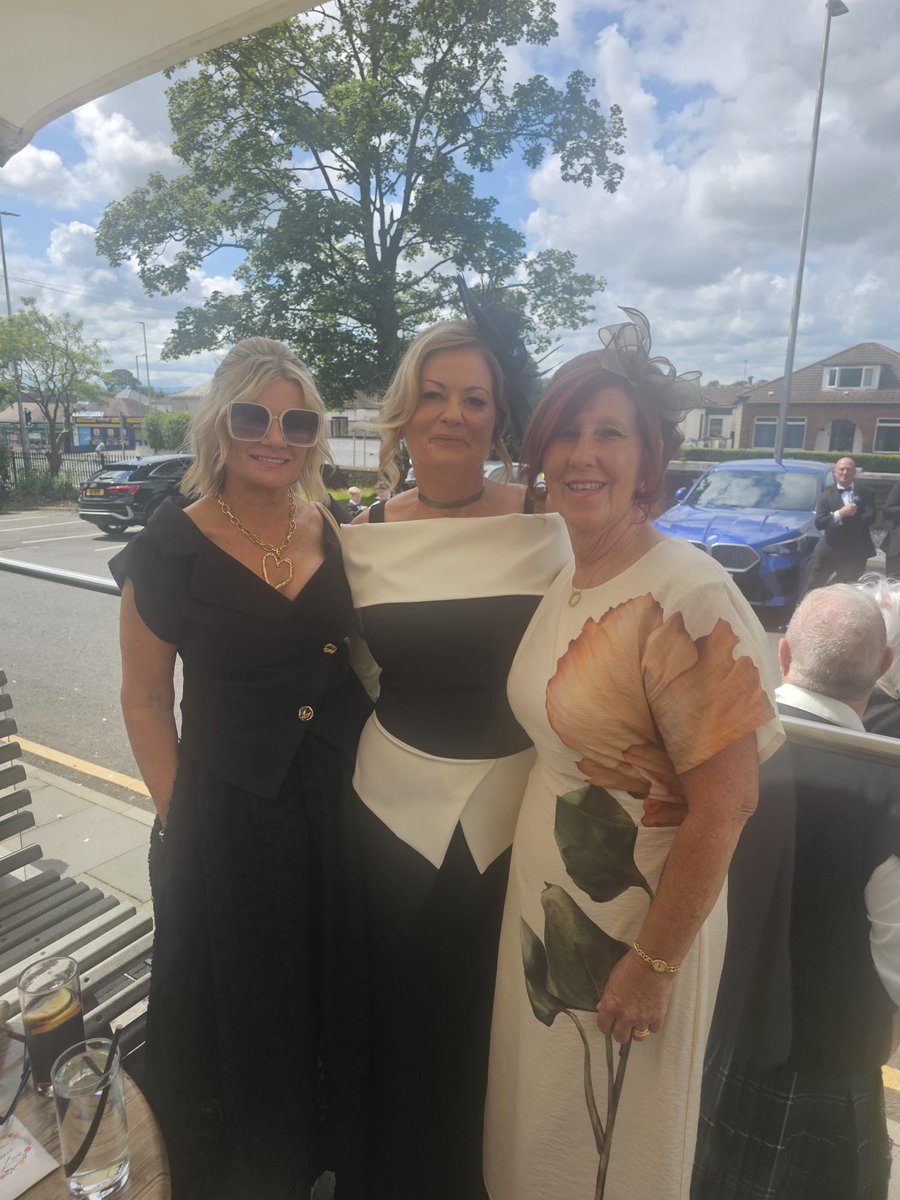 Drew Smith tweet media