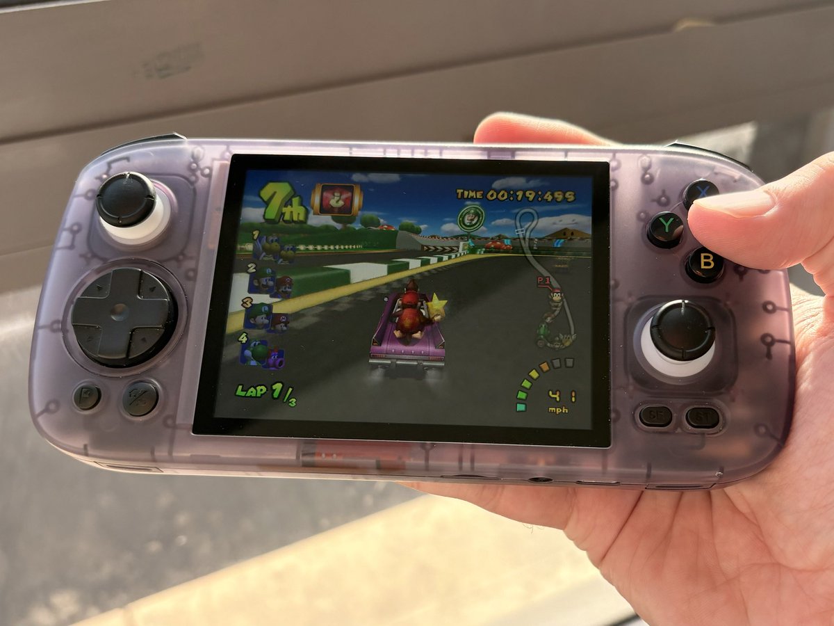 AdirCode tweet media