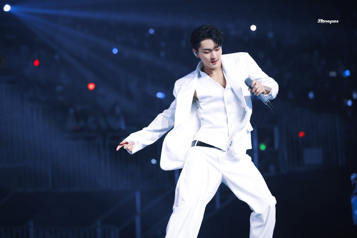 HoneyseaJW's tweet image. 251225 SBS

#정원 #JUNGWON
#엔하이픈 #ENHYPEN #ジョンウォン