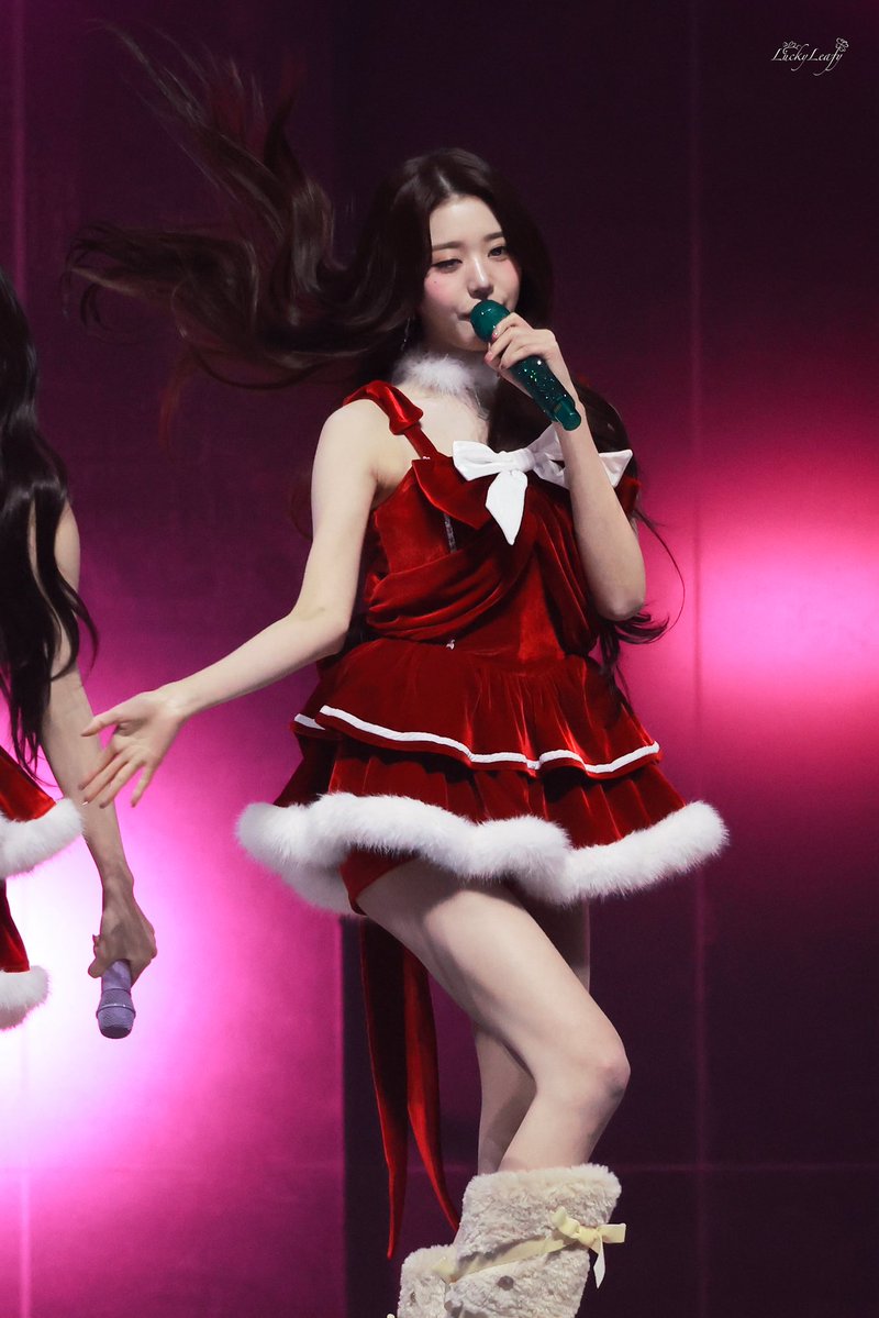 251225 SBS 가요대전

크리스마스🎄

#아이브 #IVE 
#장원영 #JANGWONYOUNG 
#원영 #WONYOUNG