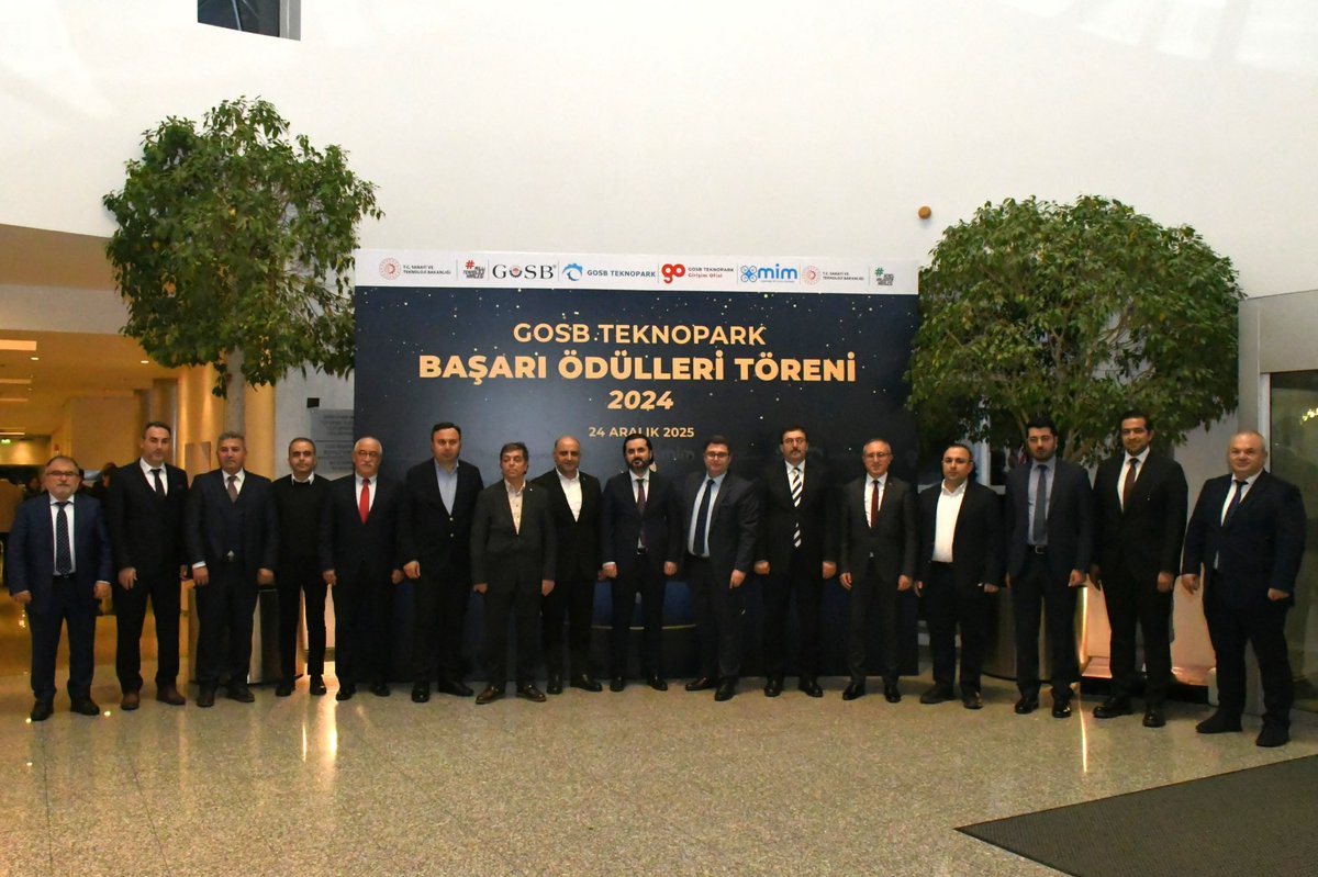 İstanbul ve TR42 Bölgesi Teknopark Genel Müdürleri GOSB Teknopark ev sahipliğinde bir araya geldi. 
Sanayi ve Teknoloji Bakanlığı Ar-Ge Teşvikleri Genel Müdürü Ahmet İmamoğlu'nun da katıldığı toplantıda GOSB Teknopark tarafından hazırlanan ekonomik, sosyal ve çevresel etki analiz