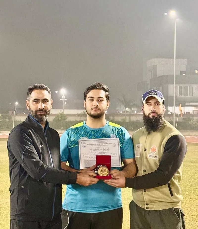 Fadiya_Khurram's tweet photo. Gold for NIT Srinagar. Neeleeshwar Kumar clinches top spot in 120kg category at All India Inter NIT Powerlifting Tournament, showcasing talent, discipline & hard work. Proud moment for the institute & J&K.
#neige #GhostOfYotei #algsou #ALGSDN #CAN2025 #MerryChristmas #AtalBihariVajpayee #Dhurandhar2 #cmrgab #ElvishYadav
@WIONews
@GreaterKashmir
@RisingKashmir
@ZeeNews