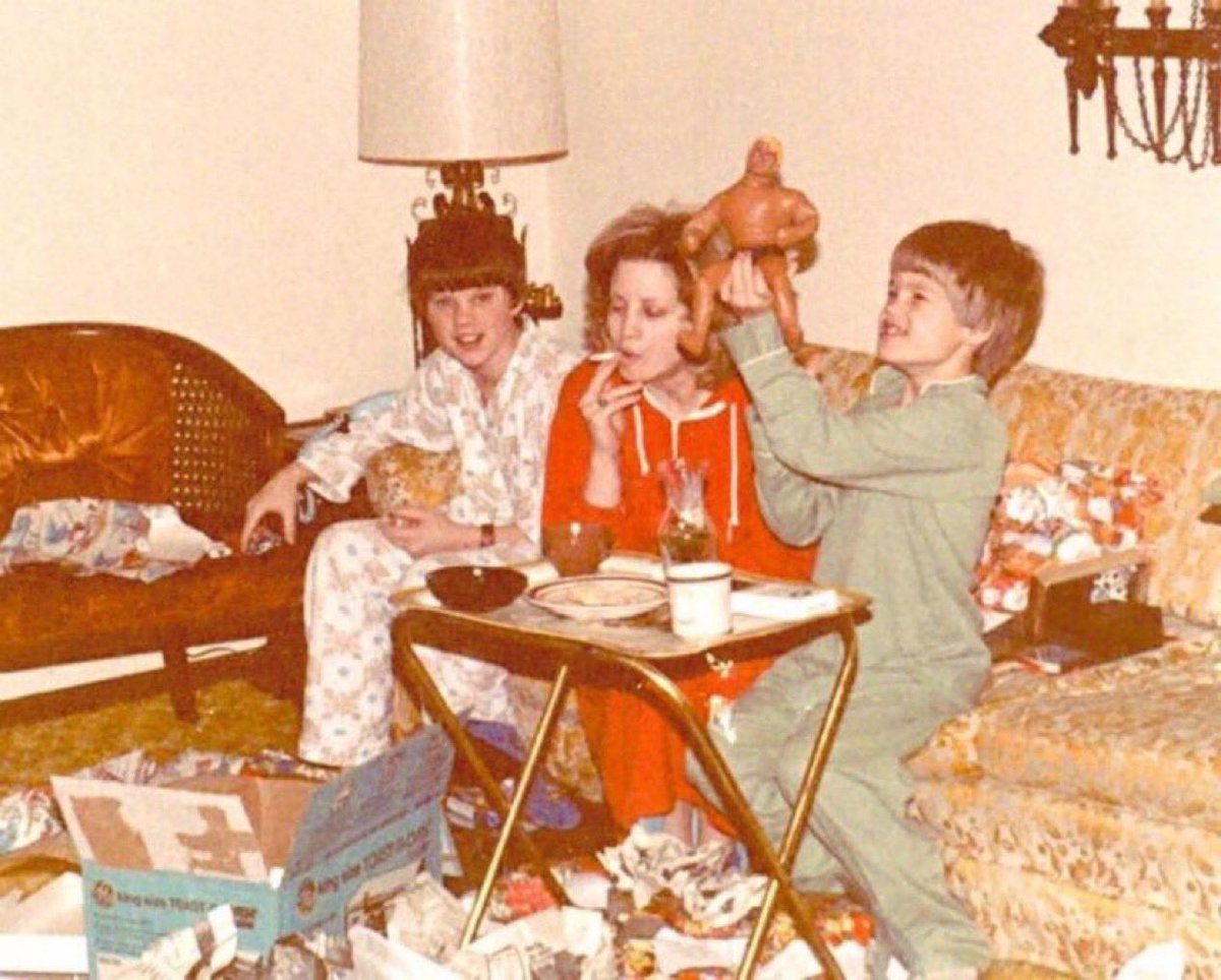 Super70sSports's tweet image. 4:58 am on Christmas morning and mom has already started the chain of lung darts that will be necessary to endure this shitshow …