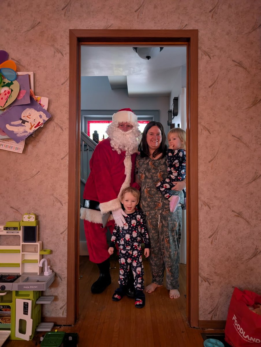 Best part about Christmas. When they don’t know who Santa is.