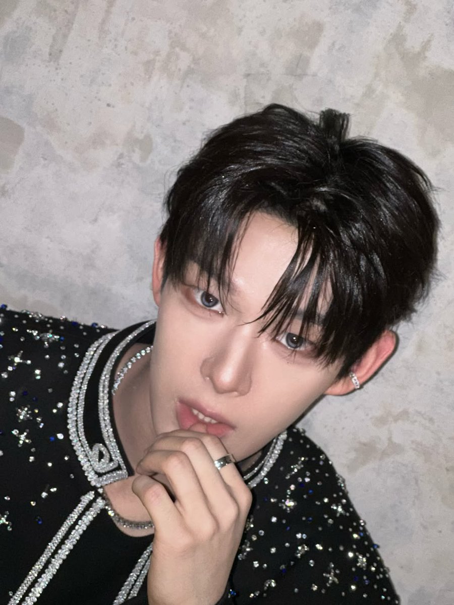 📸] 251225 AHOF OFFICIAL Instagram Update with #STEVEN (1/2