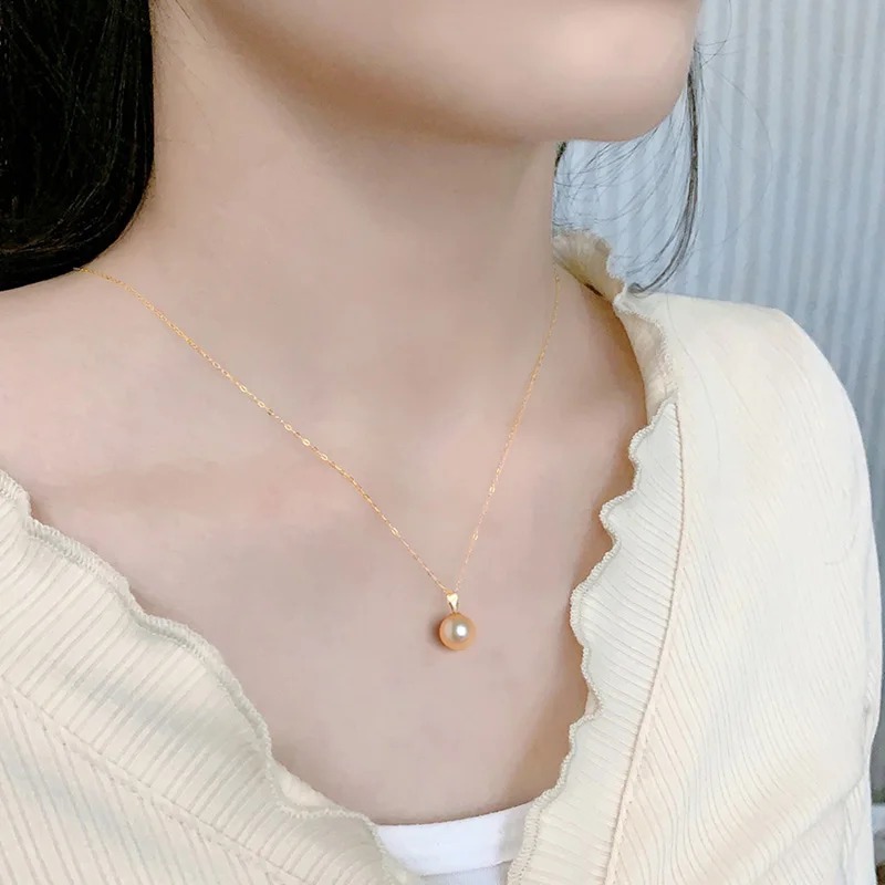 18K Gold Natural South Sea Pearl Jewelry Set, Au750 Pendant and Earrings a.co/d/jgxihh4 #Amazon via @Amazon