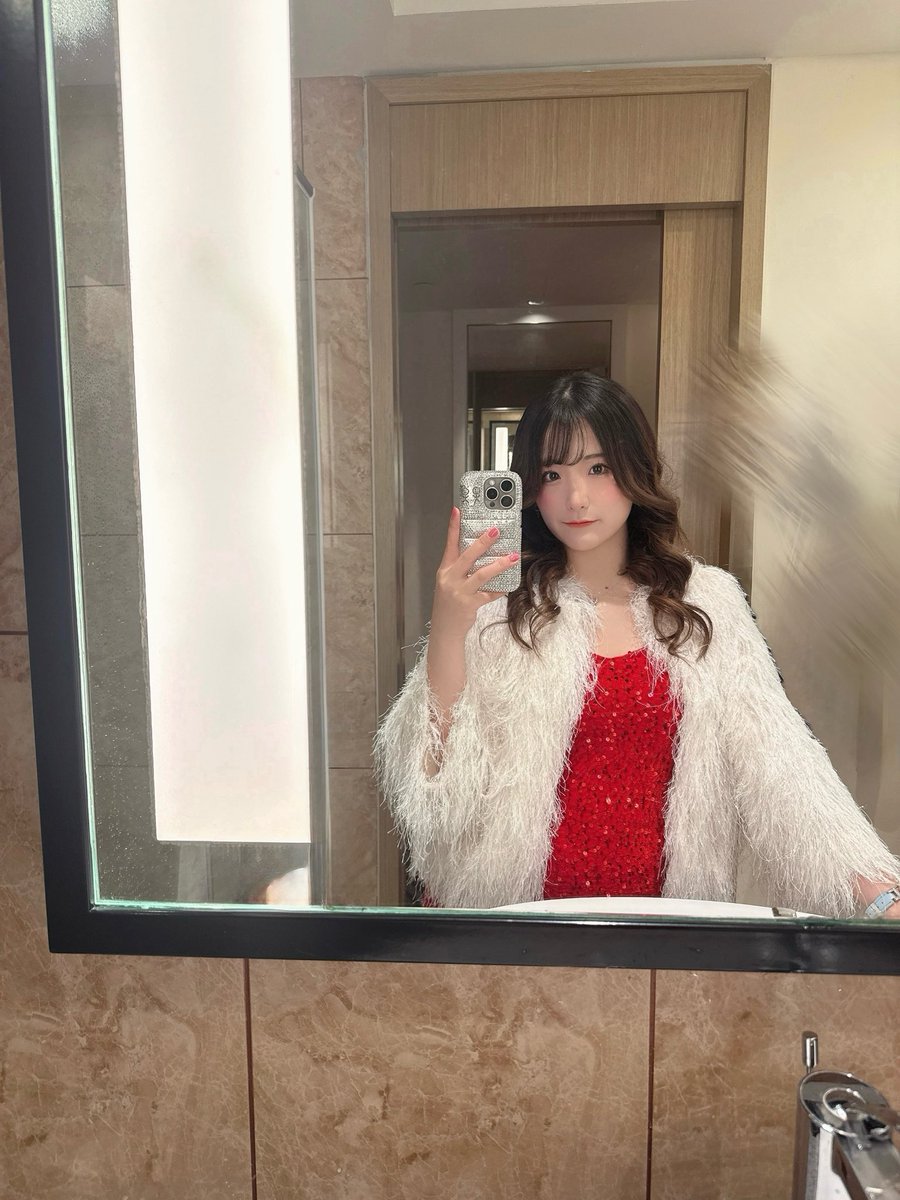 conatsu_rinji's tweet photo. 𝑾𝒊𝒔𝒉 𝒀𝒐𝒖 𝒂 𝑴𝒆𝒓𝒓𝒚 𝑪𝒉𝒓𝒊𝒔𝒕𝒎𝒂𝒔🎄.*･ﾟ https://t.co/RKjH3CgUXr