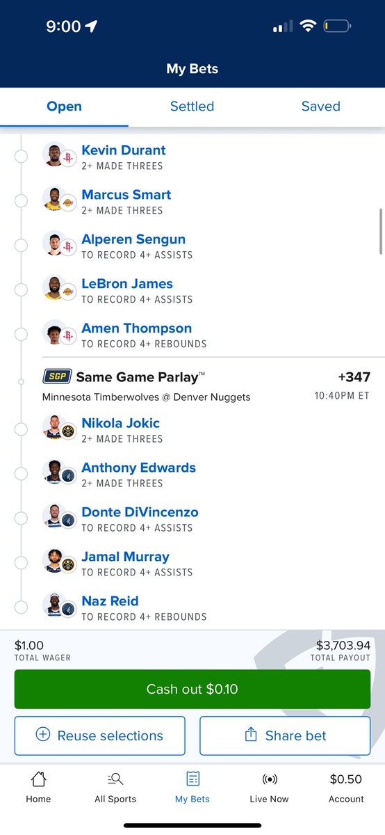 stillcrashinx's tweet image. Who fucks us over ? Merry Christmas 🙏🏽