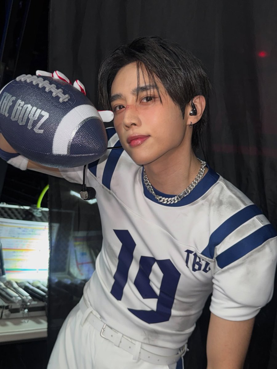 jchanbies's tweet image. i miss you a lot sunwoo on instagram ☹️💕