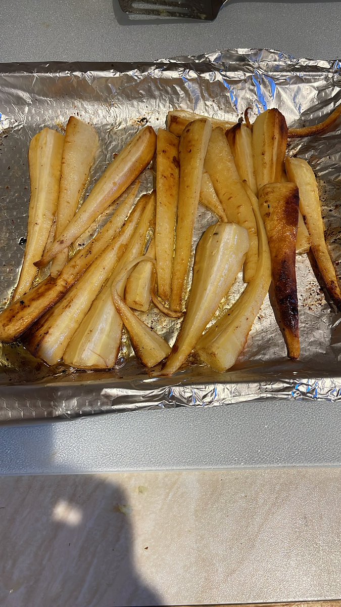 AliMirajUK's tweet image. Merry Christmas everyone. Have a lovely day.