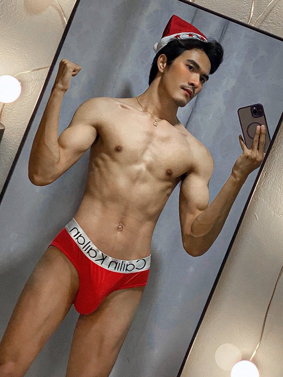 มีซานต้าละครับ ขาดก็แต่กวาง 👨🏻❤️🎄Day 22 👨🏻💪🏼💦
Ig : kawinofficial56
#ชีวิตที่มีความสุขสร้างได้ด้วยตัวเราเอง 👨🏻😊🤟🏻