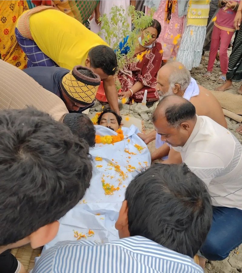 Pankaj Thakur tweet media