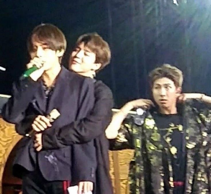 Jimi49256273's tweet image. 😉