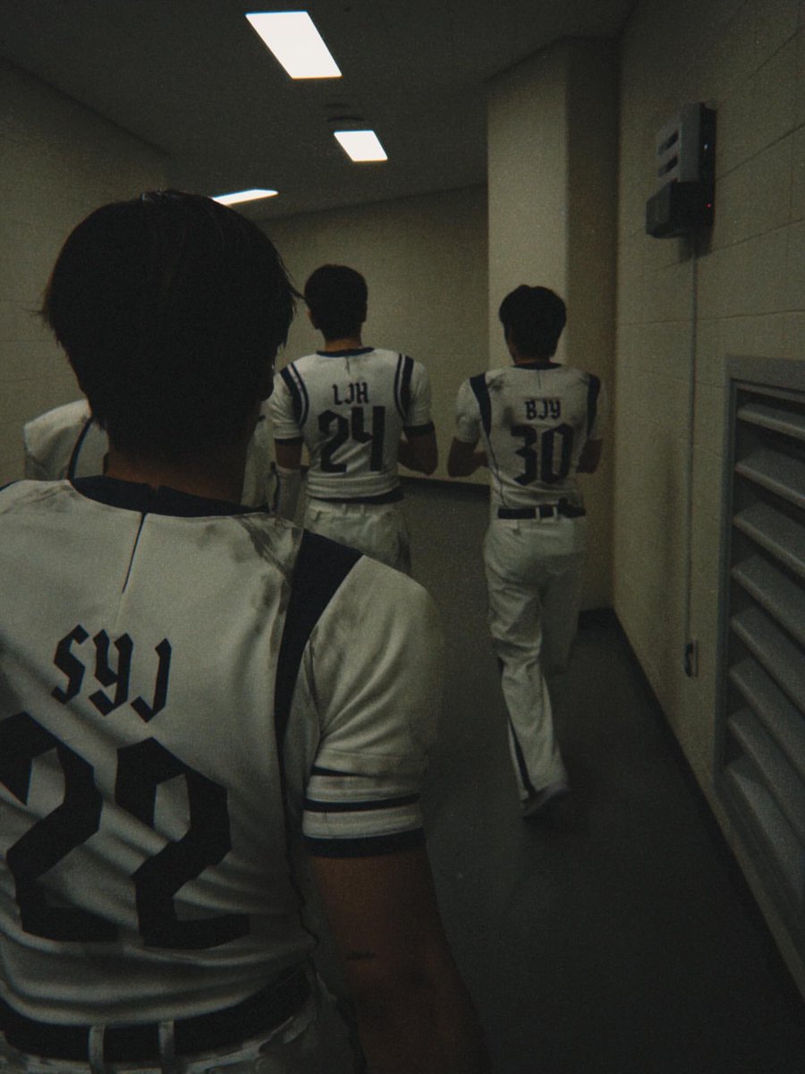 115kitten's tweet photo. 251225 #주연 인스타 

🏈🎄🎁 https://t.co/7d92shYOyi