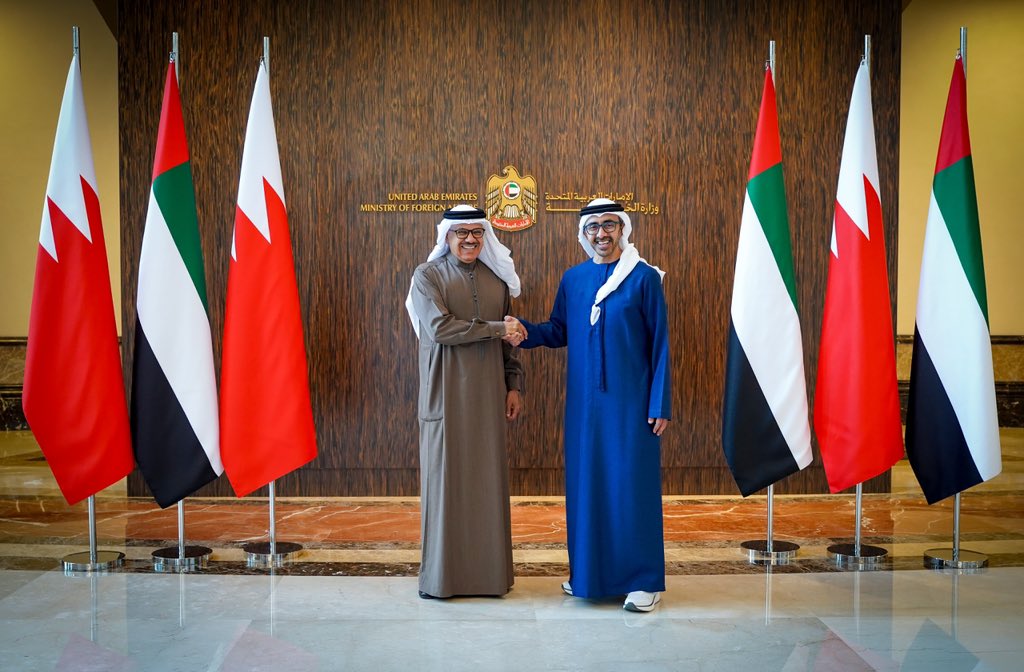 bahdiplomatic's tweet image. عقد اجتماع اللجنة الوزارية المشتركة بين مملكة البحرين ودولة الإمارات العربية المتحدة

bit.ly/4sdZ5xh