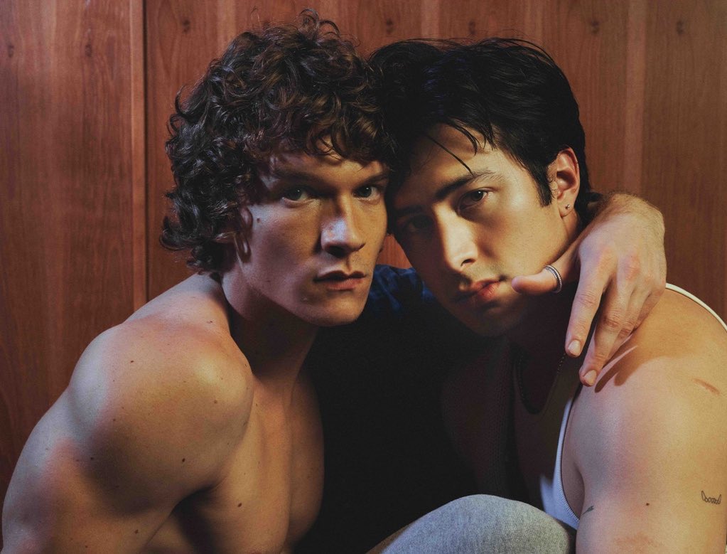 awheartstopper's tweet image. MY PRECIOUS 😭💗