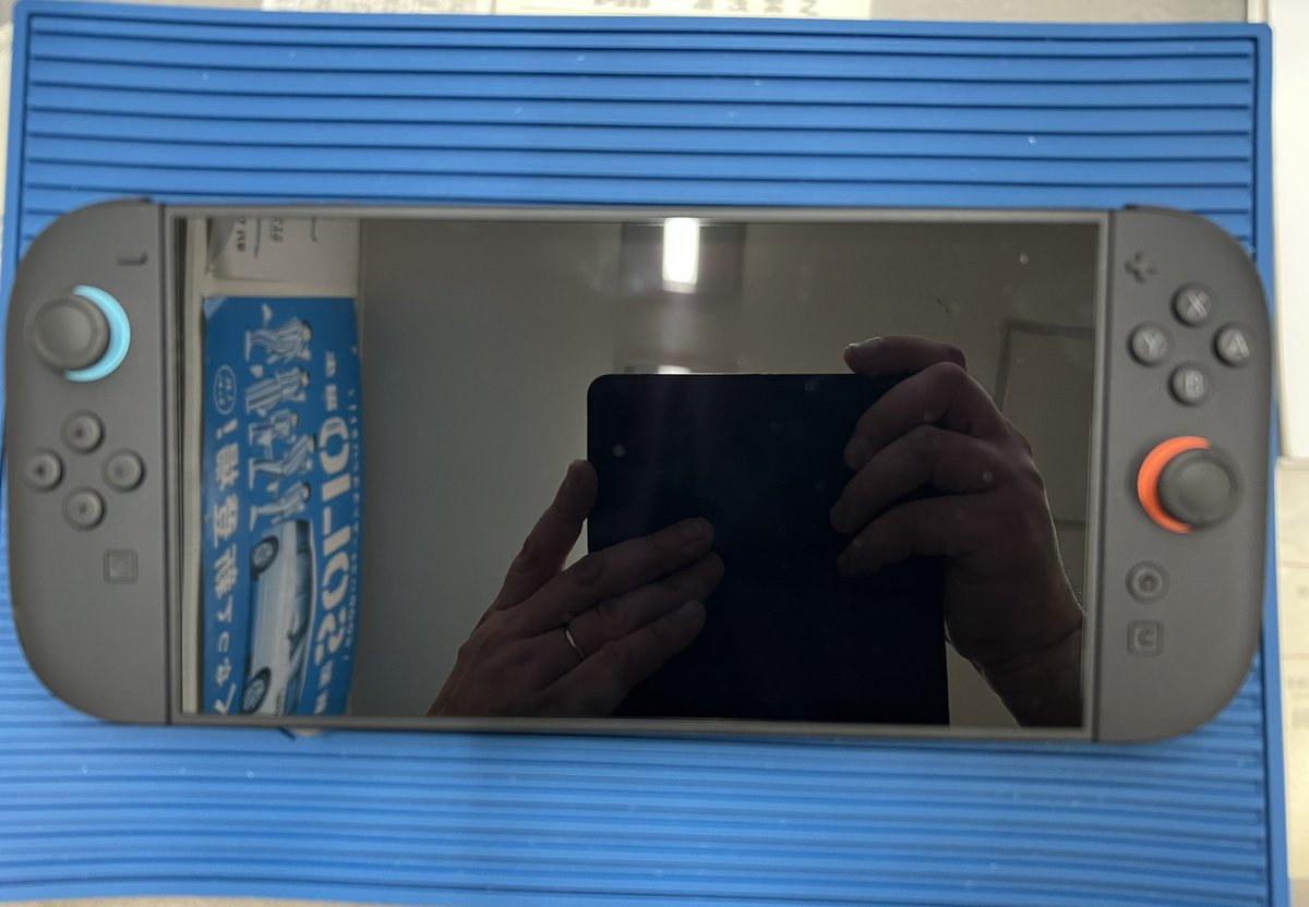 onixyasuda's tweet photo. 今回はスイッチに施工です!
施工は10分程度で終わりますので、是非お試し下さい‼️
只今大特価で施工可能です‼️
スマホコーティングはG-PACK https://t.co/7T1CpzLdx9 #gpack.jp #G-PACK @gpack_jpより
#スマホ
#コーティング
#10H
#東金市
#千葉県
#Switch https://t.co/P7x9zwg8mp