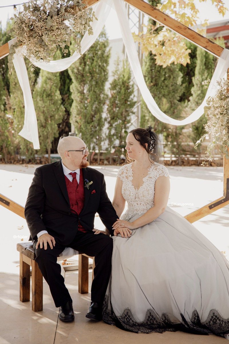 Kuru 👑 📚 - #Zelda40th ❤️💚💙 tweet media