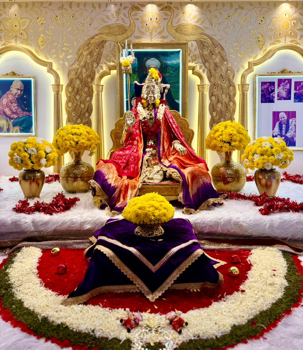 GSGP_'s tweet photo. Jai Guru Ji,

Please find the Divine Darshan of *Guruji ka Ashram, Bade Mandir, Chhatarpur, New Delhi, India* for *Thursday, 25th December 2025* 

Jai Guru Ji🙏🏻
Shukrana Guru Ji🙏🏻 https://t.co/WYhgy9MtyP