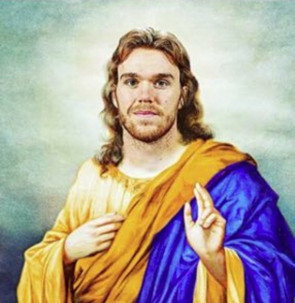 tialued's tweet photo. happy birthday to our lord and saviour https://t.co/IQwAJB6m8I