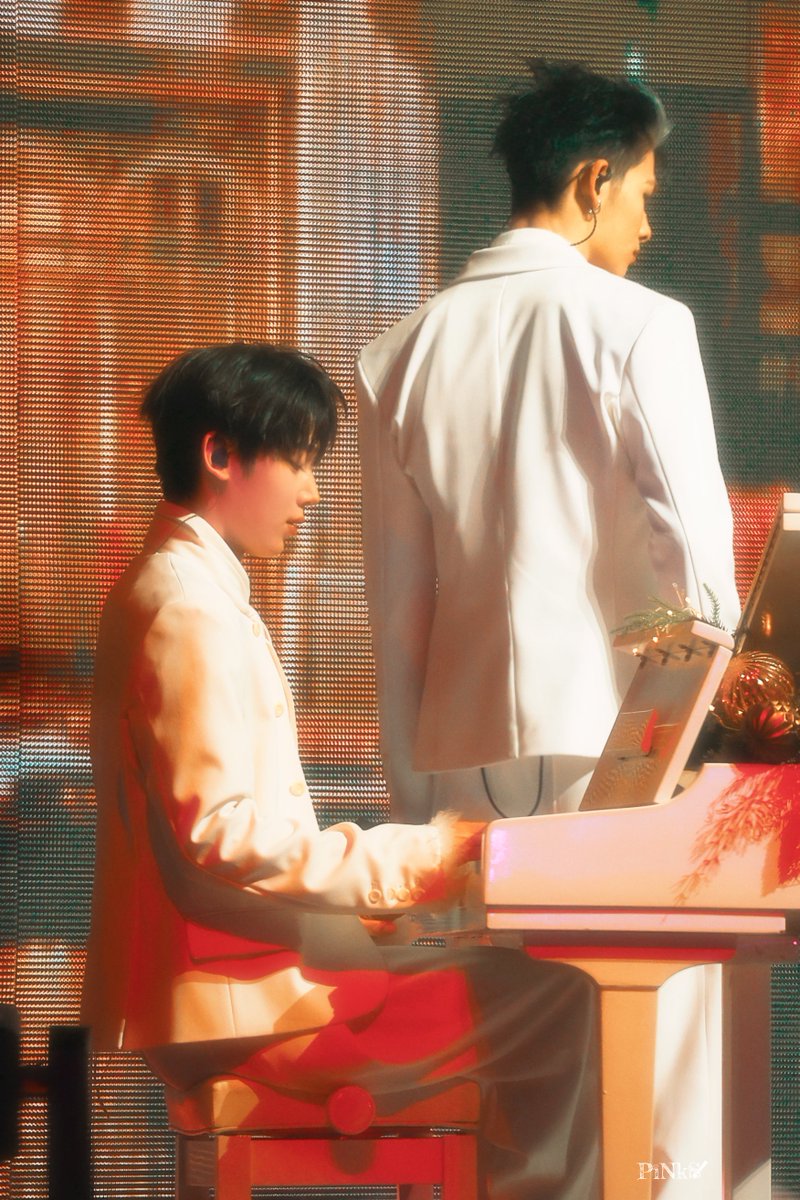 PiNkS_0624's tweet image. 🫣