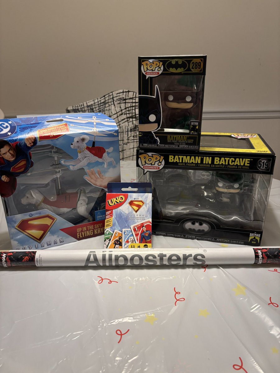 Look what Santa left me under the tree! Guess I finally got off the naughty list! 😀
#Christmas2025 #Superman #Batman