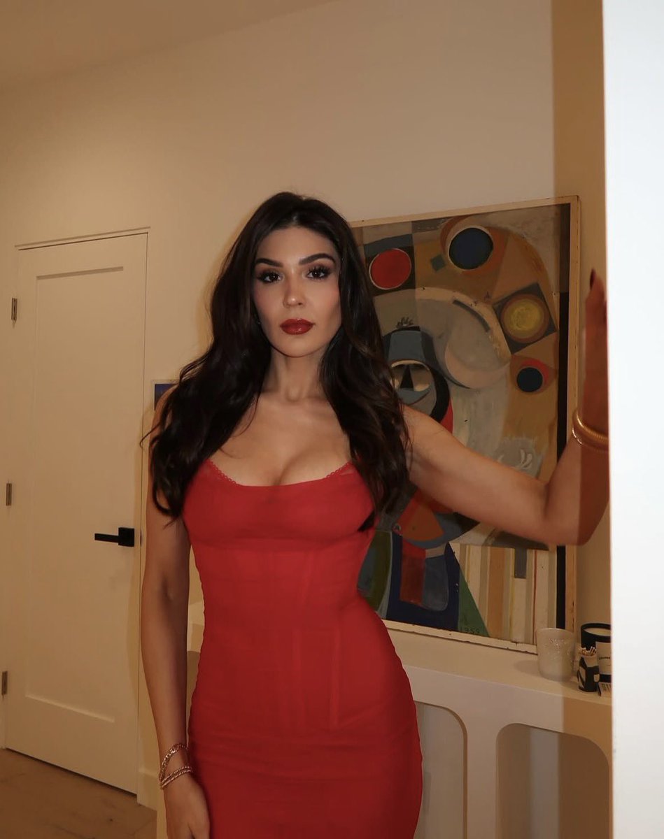 𝐂𝐀𝐓𝐇𝐘 𝐊𝐄𝐋𝐋𝐄𝐘 𝐇𝐄𝐑𝐄… 🎤 tweet media