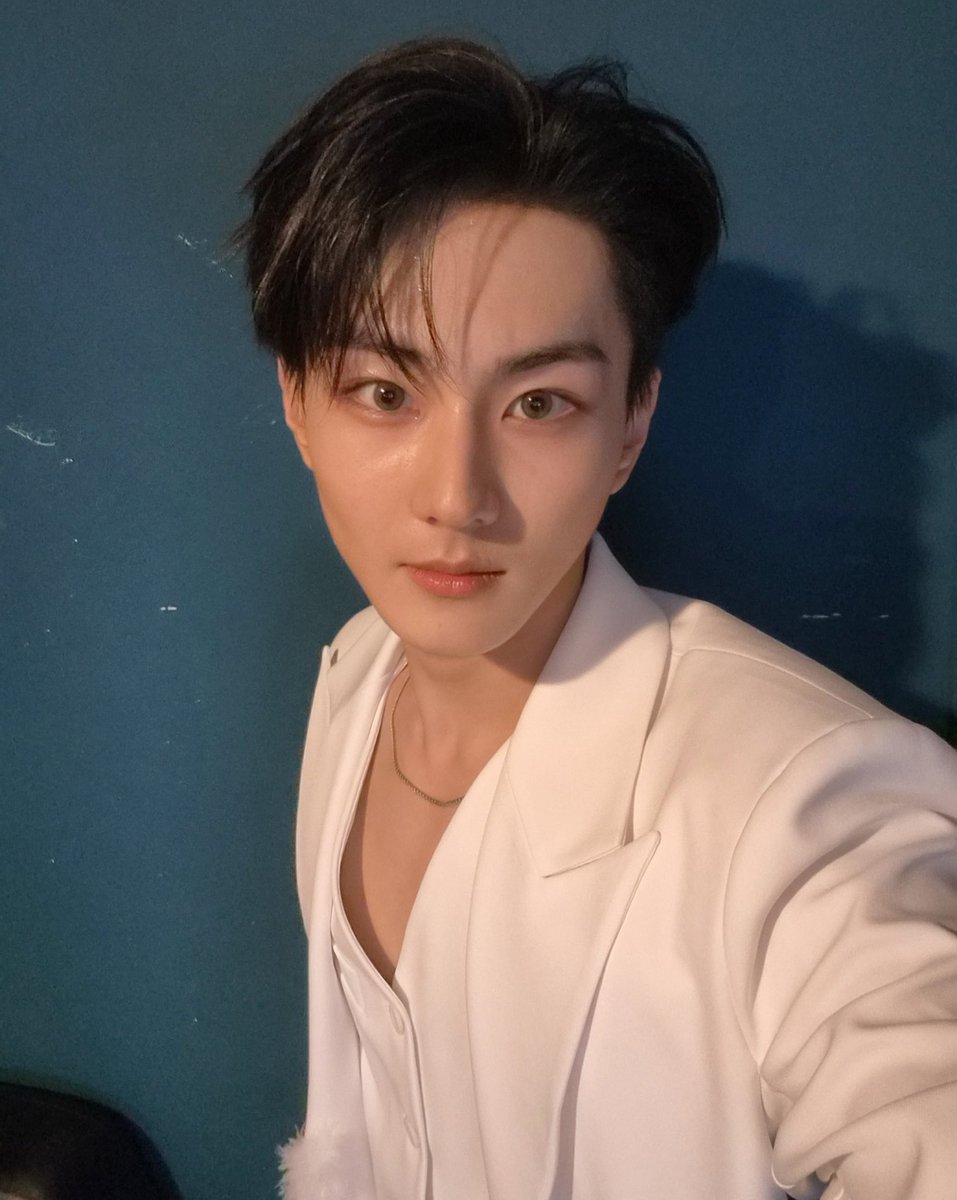 nocontexthwon's tweet image. 