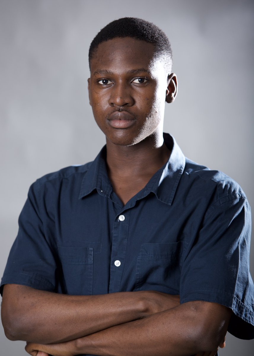 KoredeLawal_'s tweet image. I’m 20.

My biggest achievement this year is getting closer to God.

I went to film school. 
I got nominated for 3 awards for acting. 1 for fashion.
I improved my CGPA.
Made money from styling.
I became intentional about self-development.
I’m a lot less anxious.

Thank you, 2025.