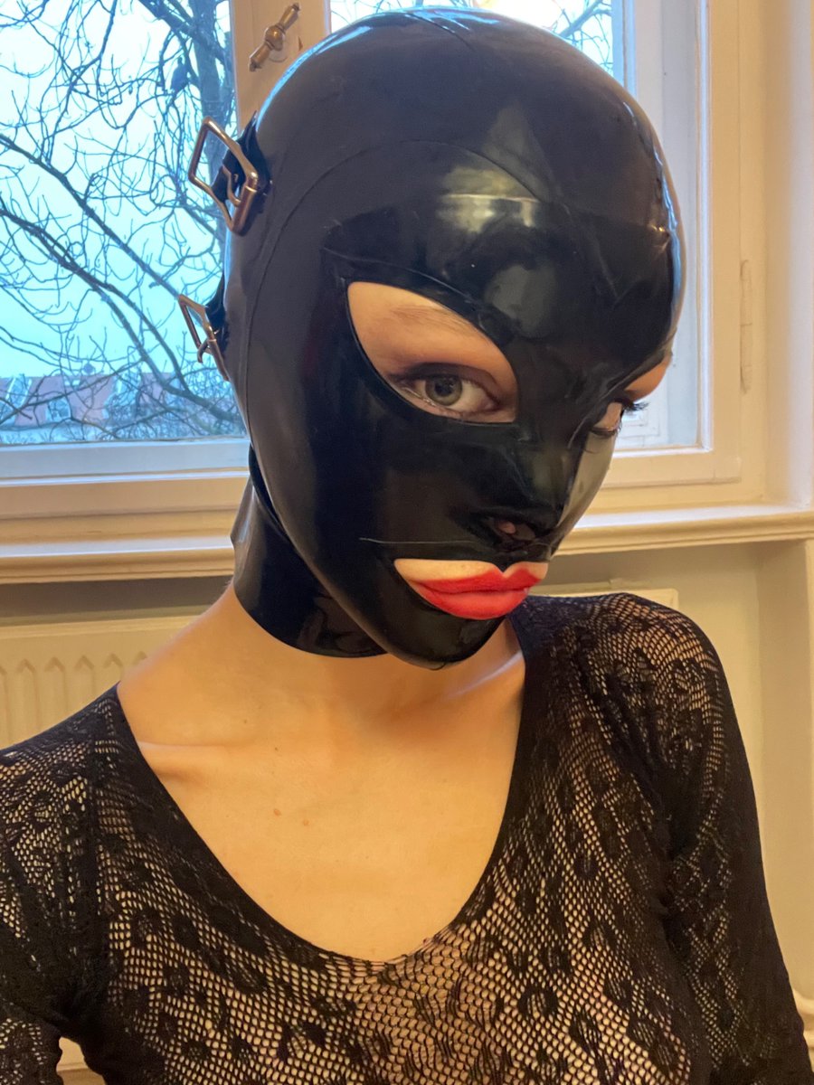 MightbeLou tweet media