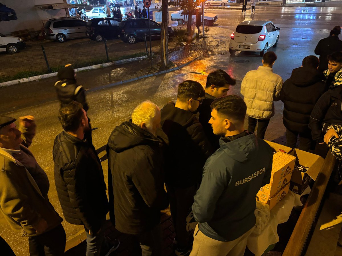 Regaip kandilinin milletimize ve tüm İslam alemi için hayırlara vesile olmasını, birlik ve beraberliğimizi güçlendirmesini temenni ederiz.
Ünitimsah Bilecik Ailesi💚🐊🤍