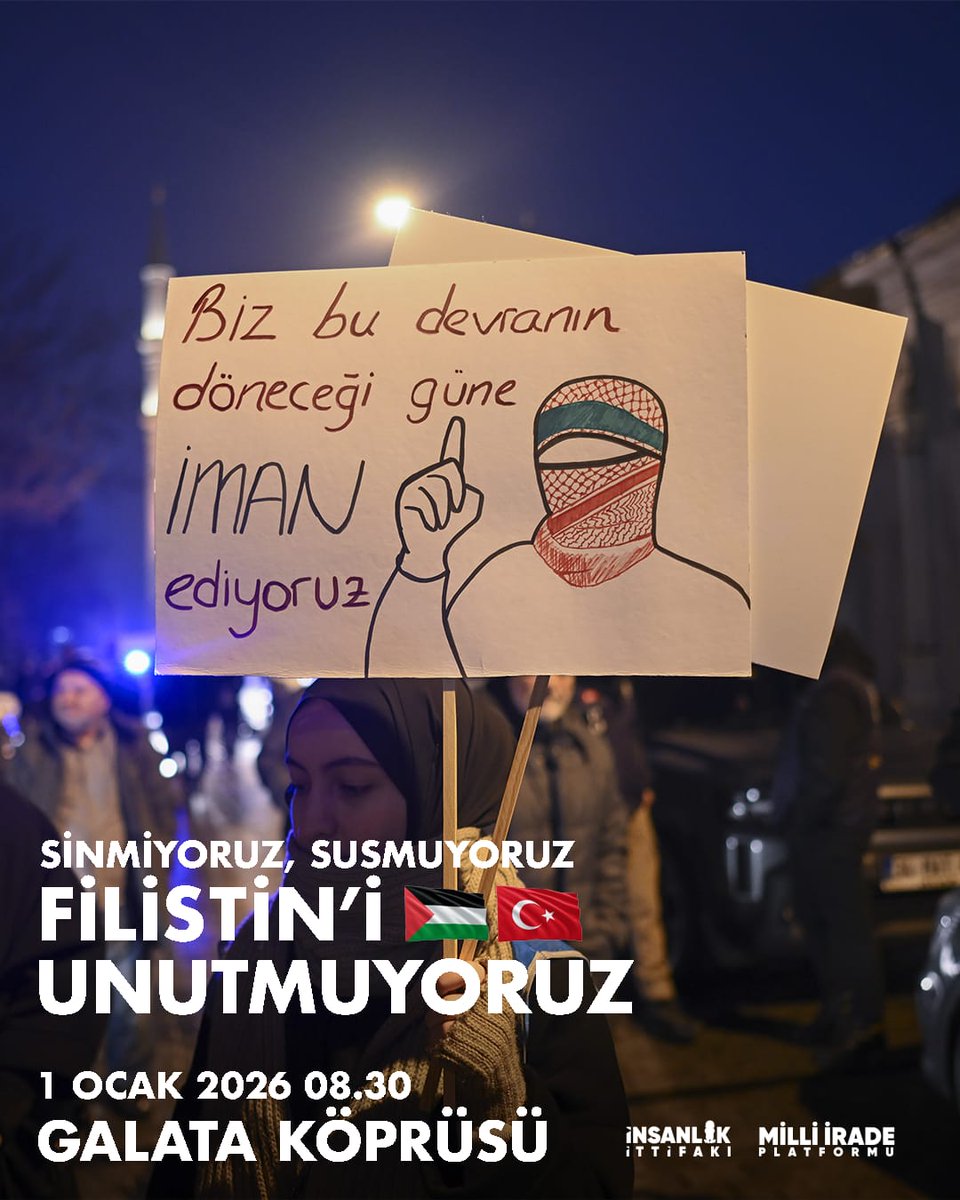 arifemremacitt's tweet photo. “Ne yaparsanız yapın soykırımı unutmayın. Çünkü unutulan soykırım tekrarlanır....” 
📍 Galata Köprüsü
🗓 1 Ocak 2026
⏰ 08.30 https://t.co/mH10xzJ9m7