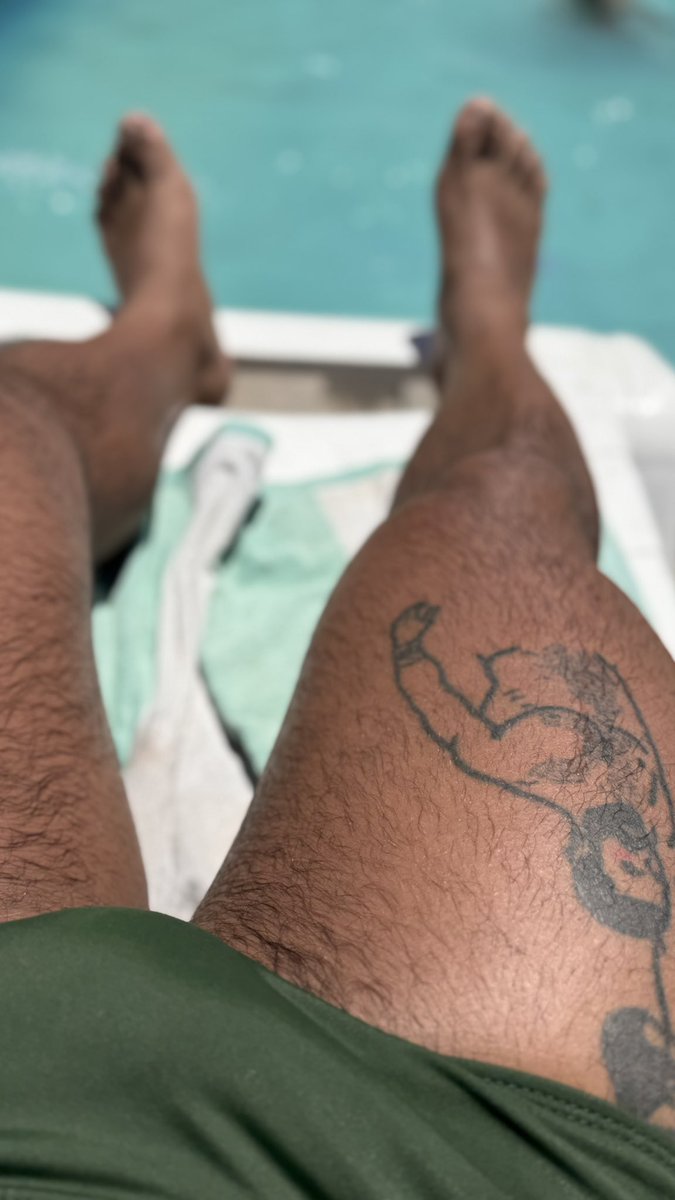 pato_pozo's tweet image. 🎄🥵 con 32 grados #pooltime #navidad