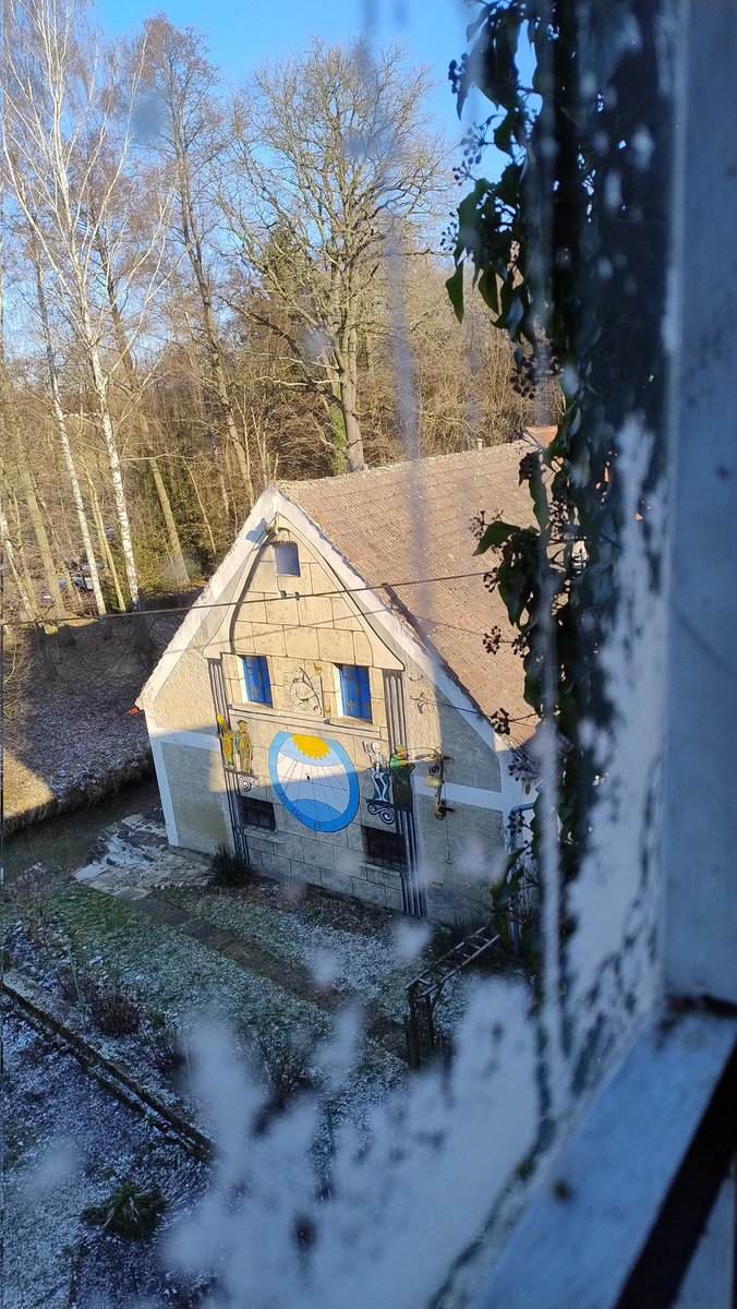 Jablonecak30362's tweet photo. Návštěva bývalého mlýna v obci Krásný Les u Frýdlantu. To byl pro mě úplný ráj. Těch starých věcí, co tam měli. 1/4 🤗😂👍
#KrasnyLes
#mlyn https://t.co/INgLyzfHfk