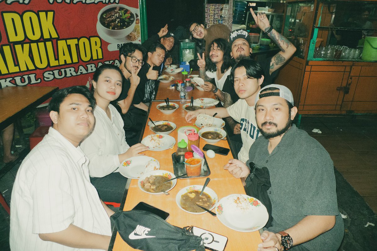 farislabibbb's tweet image. ngutak atik settingan warna di mainan baru