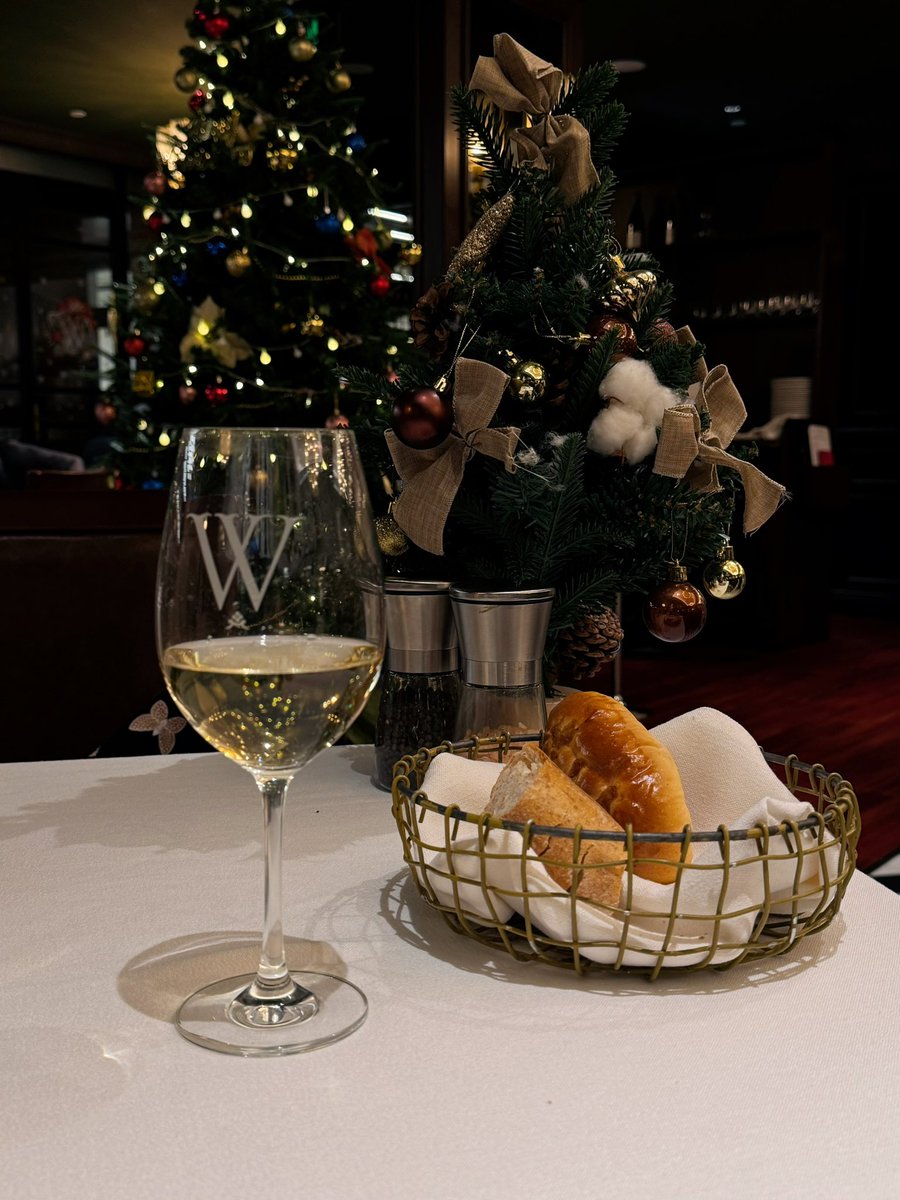 悲伤的前妻 tweet media