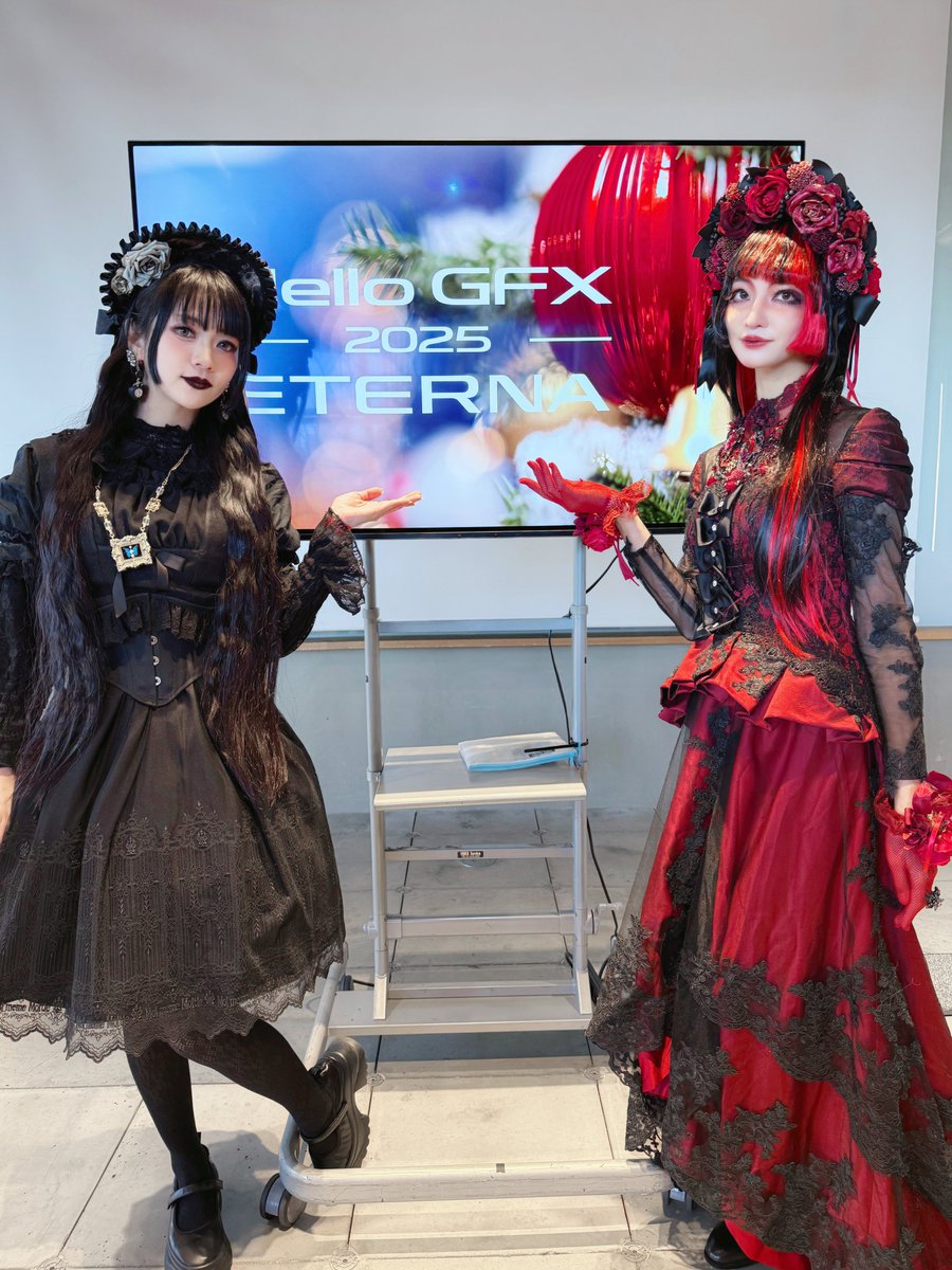Akari_kae's tweet photo. FUJIFILM
「HELLO GFX ETERNA 2025」
@ WITH HARAJUKUへ
HASEOさんのトークショー終わりに
モデルの吉川みなさんと
撮っていただきました🖤♥️
#hellogfx #fujifilm
@FujifilmJP_X https://t.co/4YMcCLb9Vb