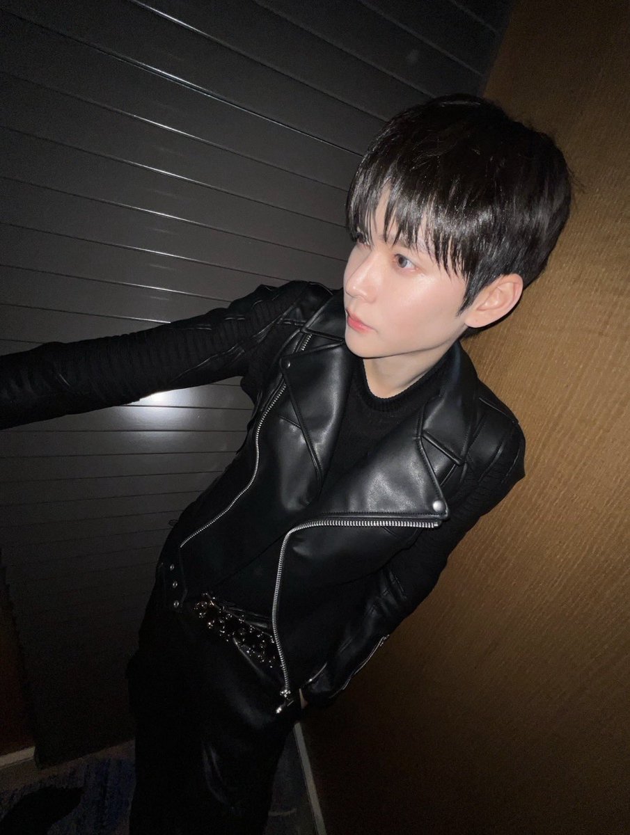 skipthebread's tweet image. หน้าโซ๊ะ หุ่นเซี๊ยะ แก้มชมพู ปากชมพู ตาโต สีคอนแทคชัด 🚼🚼😭 สัญญาณที่ดีของการเริ่มต้นปี 2026 ผลของ #พลังหินรึน 🪨🪷