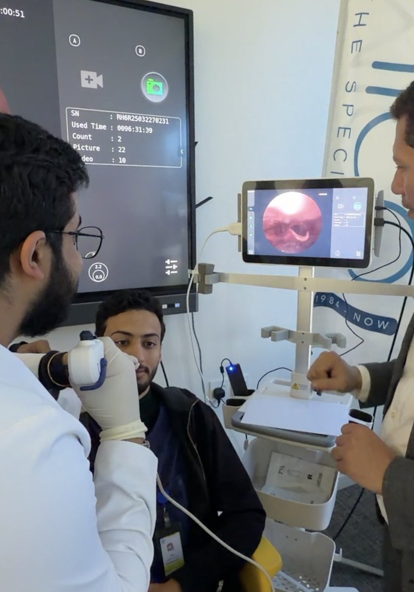 Hands-on FEES training 
Gaining practical experience in instrumental swallowing assessment.