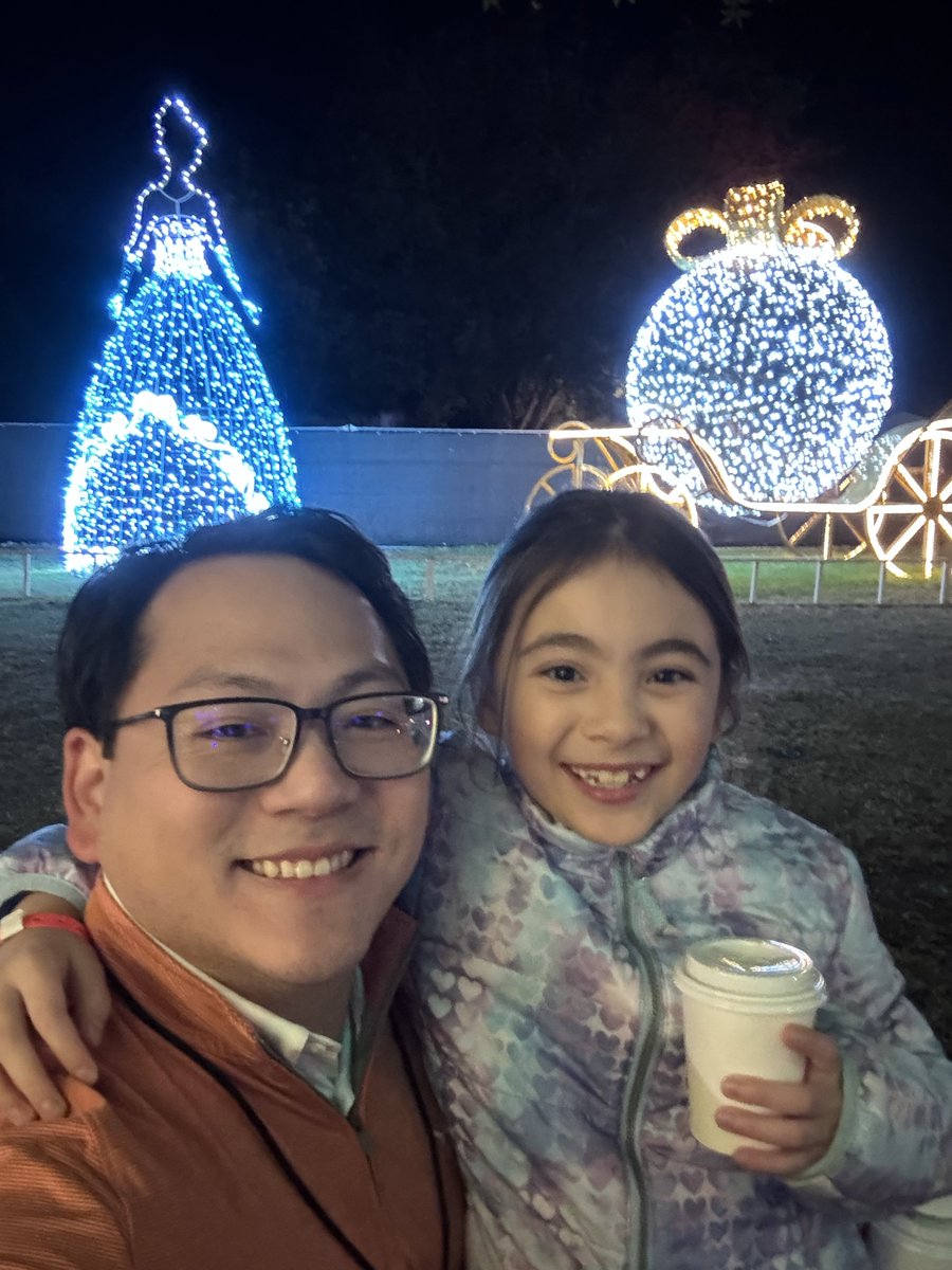 Daniel & Lily ➡️ DLC NA Championships tweet media