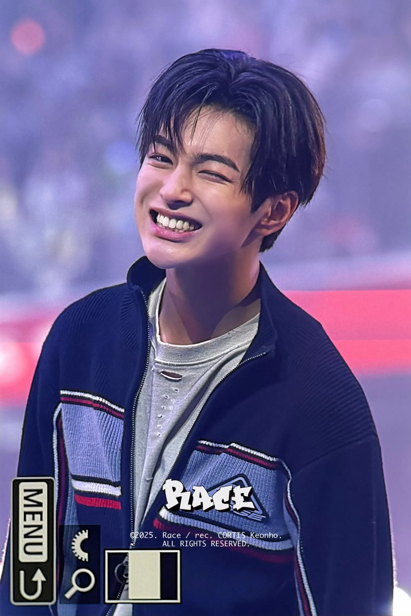 our wink fairy #keonho you did well today <3