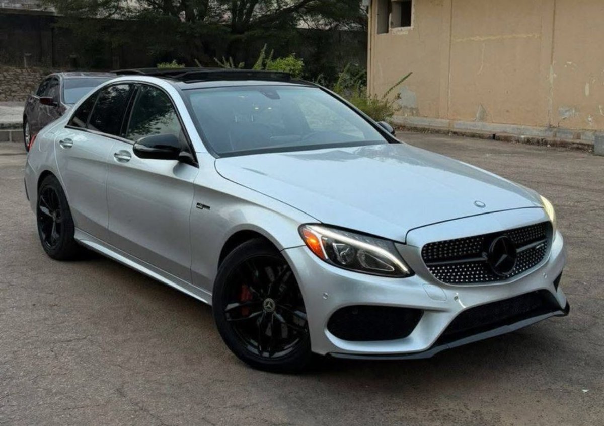DaggashAutos's tweet image. MERCEDES BENZ C43 ///AMG
Foreign used 2017 83k Miles 
Original duty ☑️
🏷️38m
📍Abuja

#decembizzy #Abuja