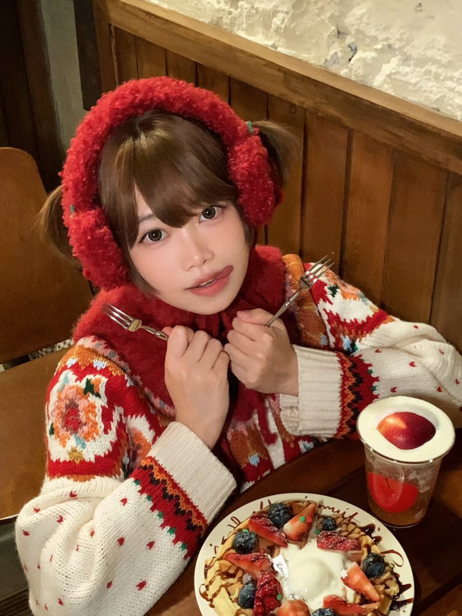 知恩 tweet media