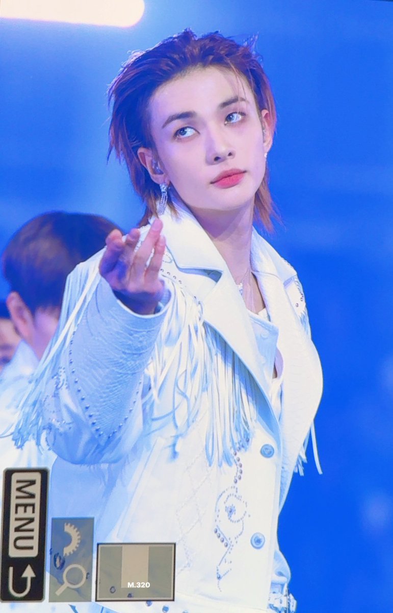 MONDAY_320's tweet image. 251225

#현진 #Hyunjin
#스트레이키즈  #straykids