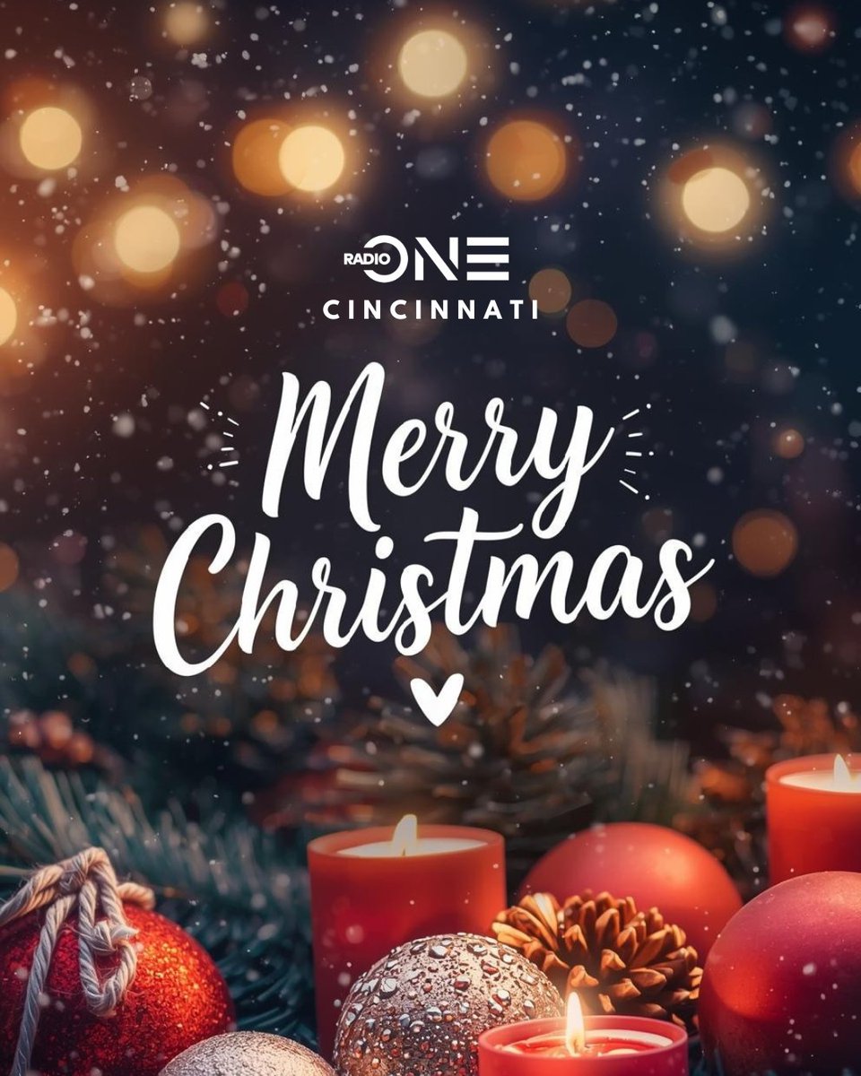 thebuzzcincy's tweet photo. Merry Christmas &amp; Happy Holidays from your all your family at Radio One Cincinnati 🎄🎁 Comment to say it back! https://t.co/uKW43BimGb