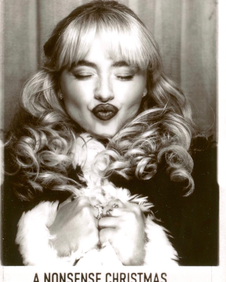 TeamSabrina's tweet photo. merry (nonsense) christmas &amp; happy holidays ♥️ love u guys https://t.co/3Kxr5ZEPZN